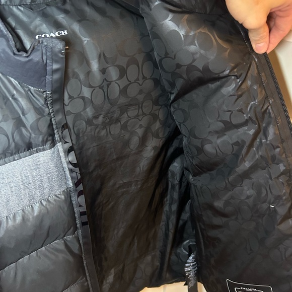 Coach monogram down puffer vest - Picture 7 of 16